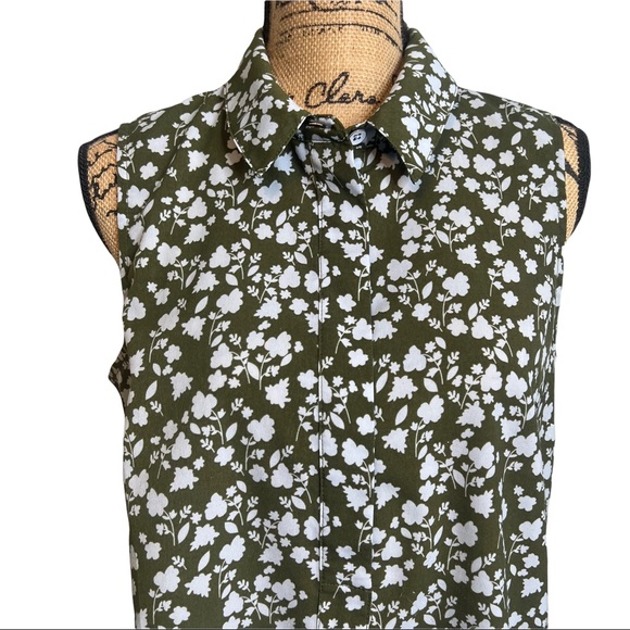 Cabi Sleeveless Green & Blue Pullover Top Shirt Size Medium M - Picture 2 of 6